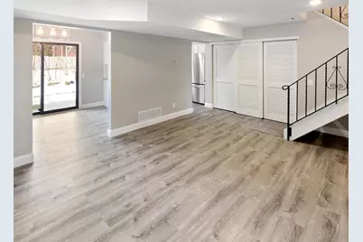 6909 Unity Avenue N, Brooklyn Center, MN 55429 - Photo 7