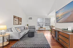 4542 Cedar Lk Rd S, Saint Louis Park, MN 55416 - Photo 3