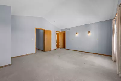 9136 Cambridge Alcove, Woodbury, MN 55125 - Photo 59