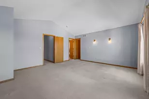 9136 Cambridge Alcove, Woodbury, MN 55125 - Photo 59