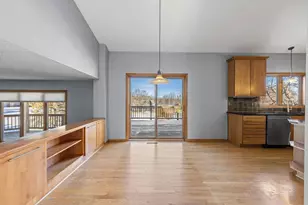 9136 Cambridge Alcove, Woodbury, MN 55125 - Photo 37