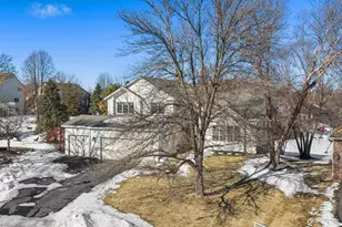 9136 Cambridge Alcove, Woodbury, MN 55125 - Photo 3