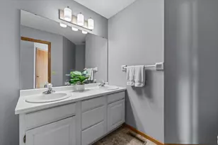 9136 Cambridge Alcove, Woodbury, MN 55125 - Photo 71