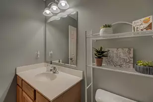 3581 Sterling Heights Dr, River Falls, WI 54022 - Photo 15