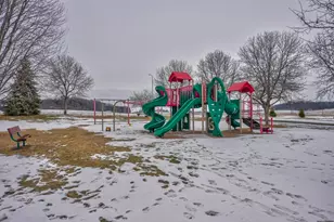 3581 Sterling Heights Dr, River Falls, WI 54022 - Photo 29