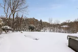 4902 Woodhurst Ln, Minnetonka, MN 55345 - Photo 67