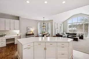 4902 Woodhurst Ln, Minnetonka, MN 55345 - Photo 19