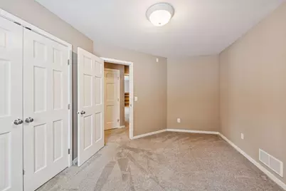 4902 Woodhurst Lane, Minnetonka, MN 55345 - Photo 51