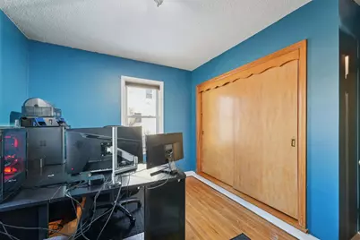 8408 Wentworth Avenue S, Bloomington, MN 55420 - Photo 19