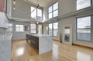 521 S 7th St, Minneapolis, MN 55415 - Photo 7