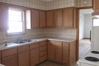 20 E Thorpe Avenue, Ada, MN 56510 - Photo 9