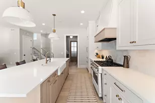 6201 Gustavus Dr, Independence, MN 55359 - Photo 3