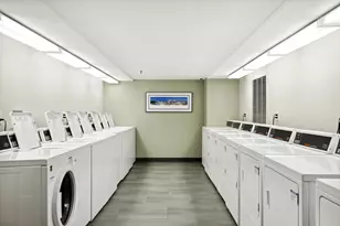 78 10th St E, Saint Paul, MN 55101 - Photo 41