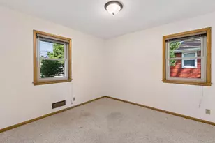 8308 Emerson Ave S, Bloomington, MN 55420 - Photo 7