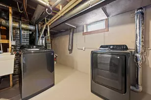 1000 Seminary Ave, Saint Paul, MN 55104 - Photo 51