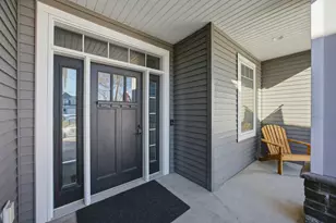 1465 Shawnas Pl S, Fargo, ND 58104 - Photo 3