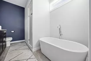 1465 Shawnas Pl S, Fargo, ND 58104 - Photo 17