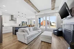 1465 Shawnas Pl S, Fargo, ND 58104 - Photo 5