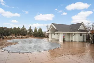 9195 Lakeside Dr, Victoria, MN 55386 - Photo 5