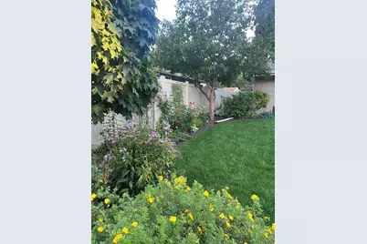 1695 Stanbridge Avenue, Roseville, MN 55113 - Photo 41