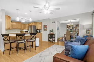 1695 Stanbridge Ave, Roseville, MN 55113 - Photo 11