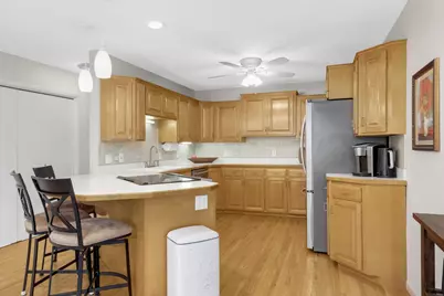 1695 Stanbridge Avenue, Roseville, MN 55113 - Photo 13