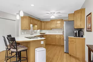 1695 Stanbridge Ave, Roseville, MN 55113 - Photo 13