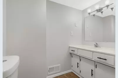 1695 Stanbridge Avenue, Roseville, MN 55113 - Photo 33