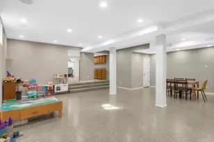 1695 Stanbridge Ave, Roseville, MN 55113 - Photo 31