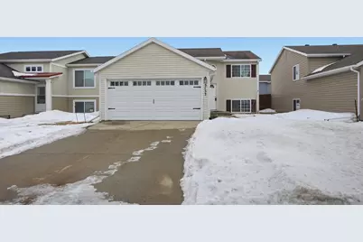 3133 32nd Avenue S, Moorhead, MN 56560 - Photo 3