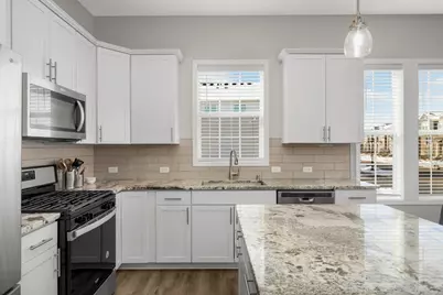 8130 Central Park Way N, Maple Grove, MN 55369 - Photo 5