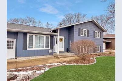 107 Donita Avenue, Marshall, MN 56258 - Photo 3