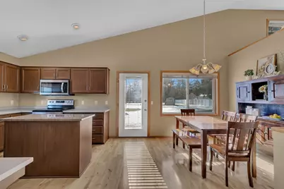 810 Popplewood Court, Waite Park, MN 56387 - Photo 3