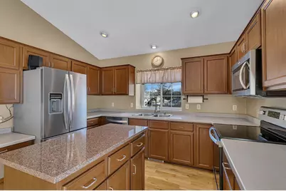 810 Popplewood Court, Waite Park, MN 56387 - Photo 5