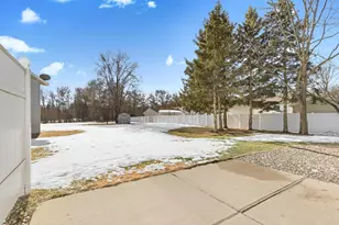 810 Popplewood Ct, Waite Park, MN 56387 - Photo 25
