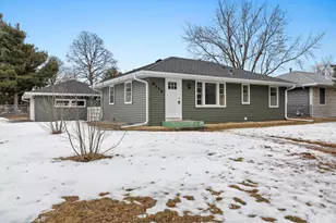 8773 Grenadier Ave S, Cottage Grove, MN 55016 - Photo 5