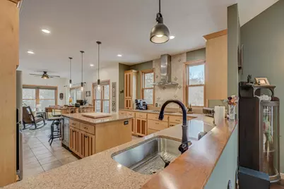 1100 Juniper Way, Hudson, WI 54016 - Photo 9