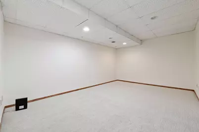 7641 Nicholas Way, Chanhassen, MN 55317 - Photo 35