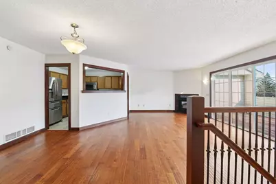 7641 Nicholas Way, Chanhassen, MN 55317 - Photo 7