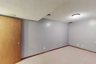 7401 Landau Dr, Bloomington, MN 55438 - Photo 21