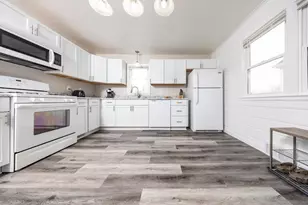 1328 5th Ave S, South Saint Paul, MN 55075 - Photo 7