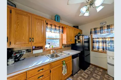816 N 3rd Street, Montevideo, MN 56265 - Photo 11