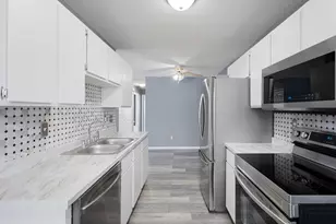 6608 83 Ct N, Brooklyn Park, MN 55445 - Photo 5