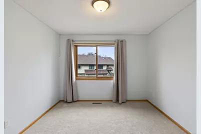 7275 Pontiac Circle, Chanhassen, MN 55317 - Photo 25