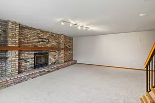 7275 Pontiac Cir, Chanhassen, MN 55317 - Photo 29