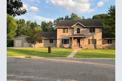 1211 Parkview Drive, Little Falls, MN 56345 - Photo 9