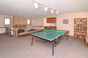 491 Sterling St S, Maplewood, MN 55119 - Photo 39