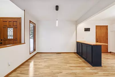 491 Sterling Street S, Maplewood, MN 55119 - Photo 7