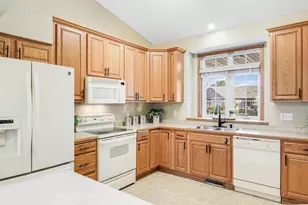 4725 Adair Ct, Crystal, MN 55429 - Photo 19