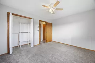 2012 Park Blvd S, Fargo,  58103 - Photo 15